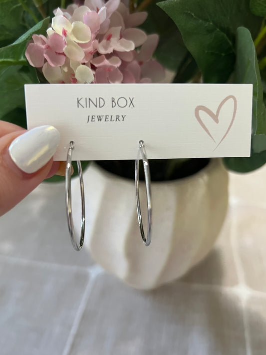 Earrings: Small Thin Hoops
