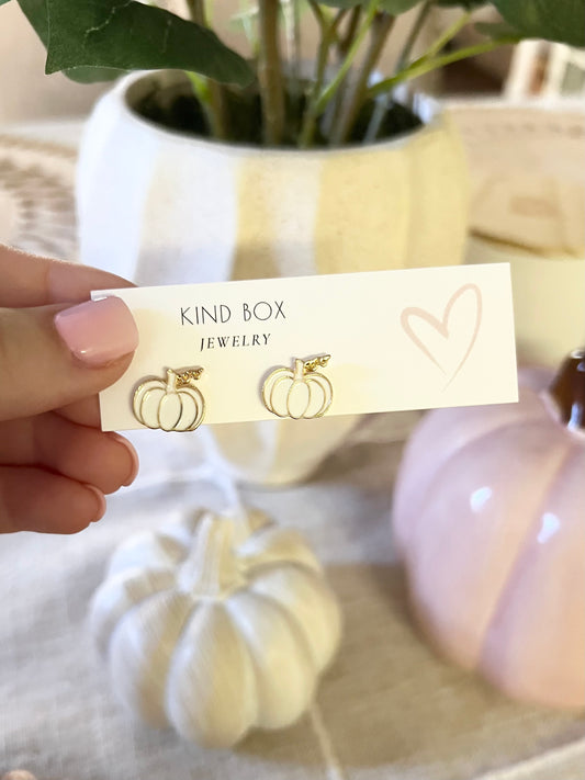 Earrings: clean pumpkin