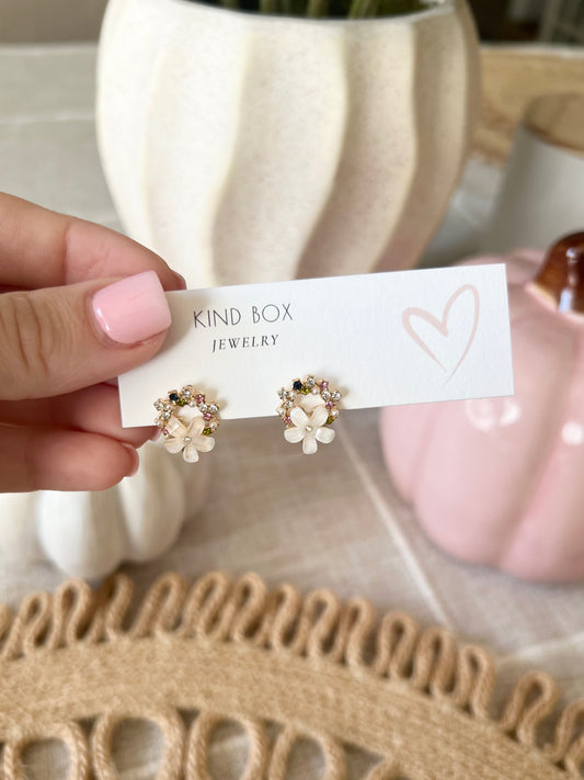 Earrings: white flowers