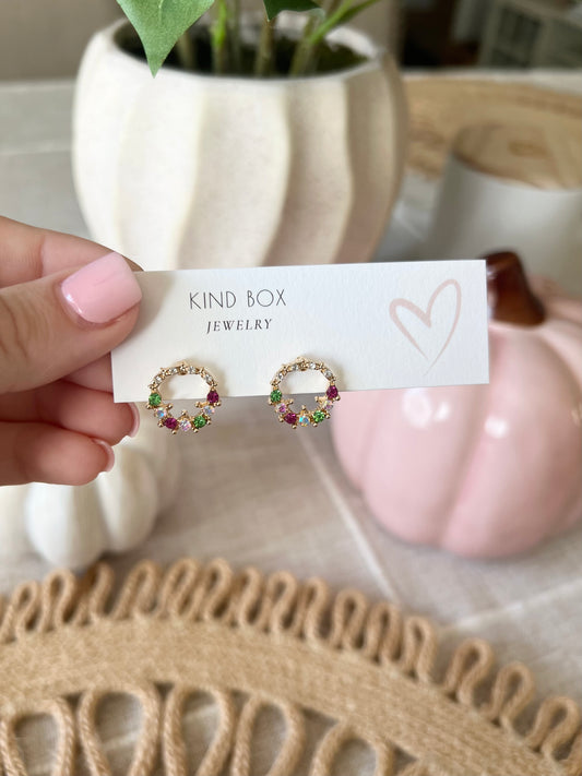 Earrings: circle of flowers
